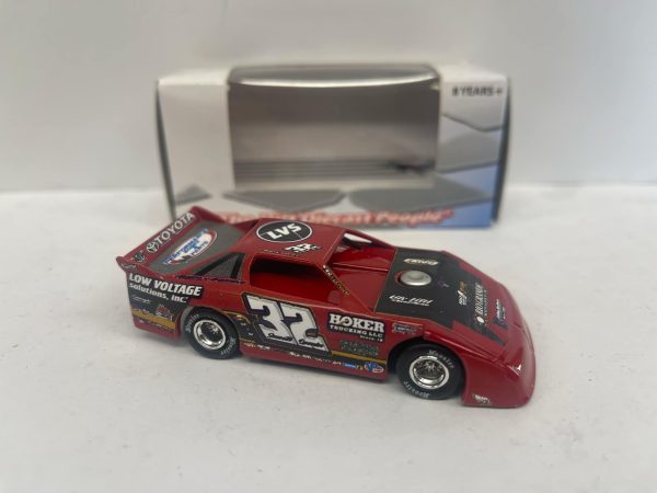2024 1:64 SCALE BOBBY PIERCE M533