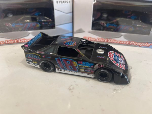 2024 1:64 Scale DAULTON WILSON. M535