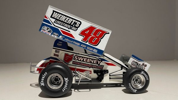 2022 1:18 Scale DANNY DIETRICH. WEIKERT'S LIVESTOCK / SWEENEY