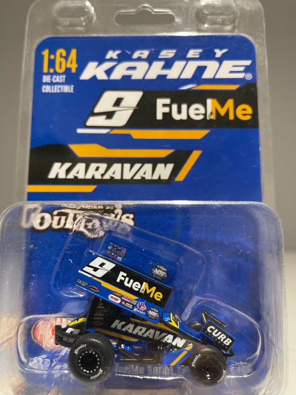 2022 1:64 Scale KASEY KAHNE. FUEL ME / KARAVAN